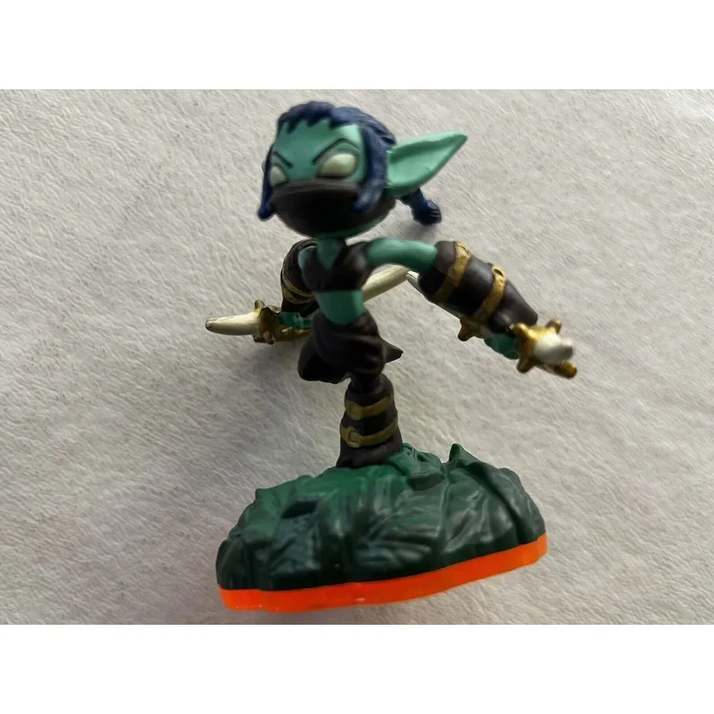 Skylanders Giants Stealth Elf Character Figure Loose - Picture 2 of 6